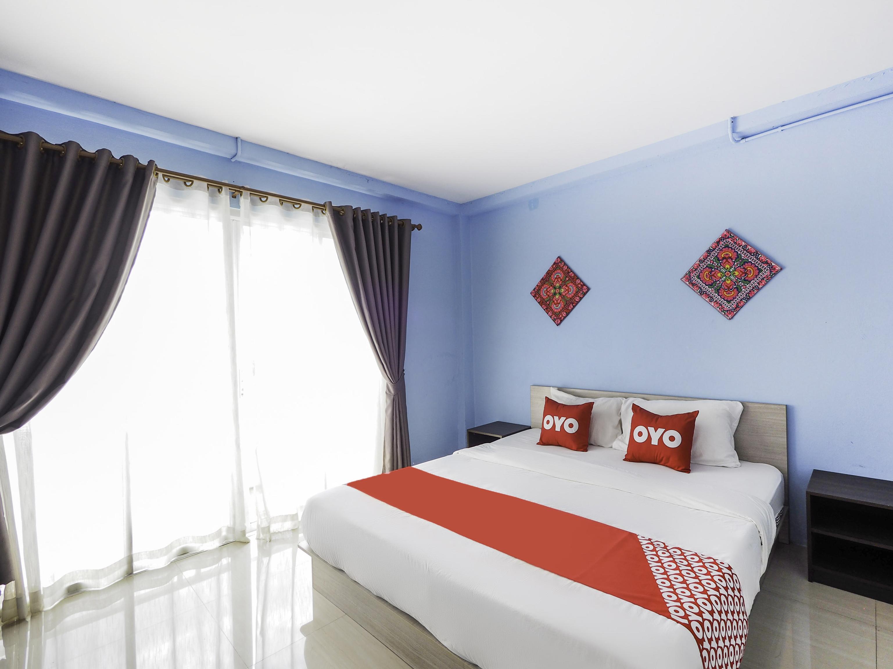 Oyo 983 The Private Hotel Chiang Mai Esterno foto
